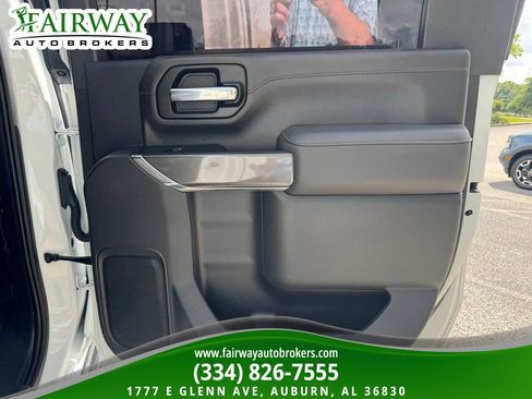Used 2023 GMC Sierra 2500 AT4 w/ AT4 Premium Plus Package AWD/4WD image 33