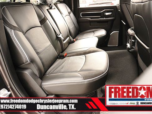 New 2026 RAM 2500 Laramie AWD/4WD image 16