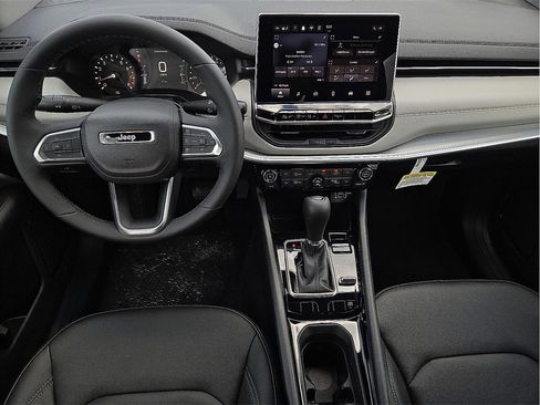 New 2026 Jeep Compass Limited image 10