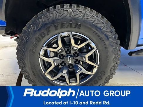 Used 2023 Chevrolet Colorado ZR2 w/ Safety Package image 36