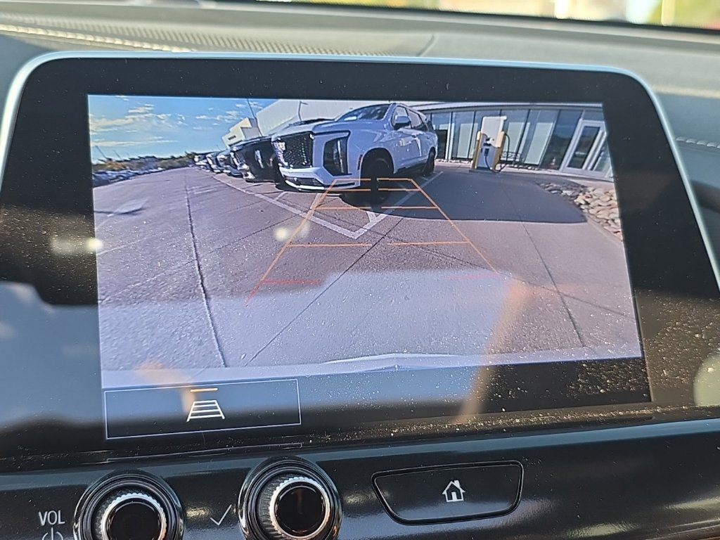 Used 2026 Cadillac CT4 V Blackwing w/ LPO, Bronce Accent Package RWD image 33