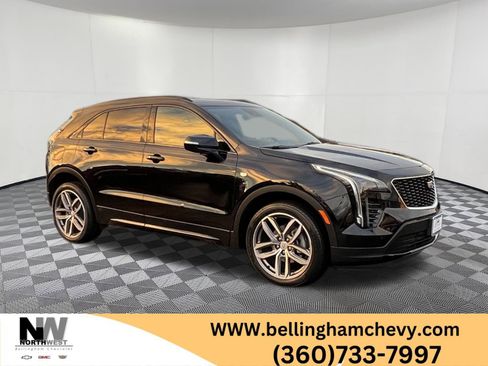 Used 2023 Cadillac XT4 Sport image 1