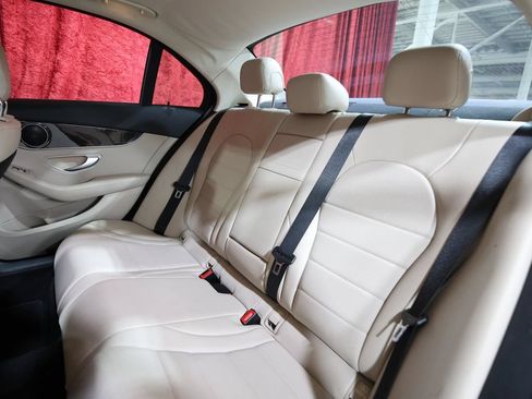 Used 2019 Mercedes-Benz C 300 Sedan image 14