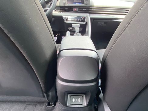 New 2026 Hyundai Elantra Sport FWD image 27