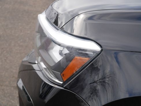 Certified 2023 Volkswagen Taos S image 16