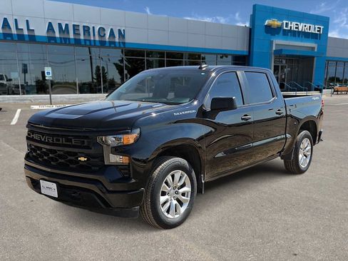 Used 2025 Chevrolet Silverado 1500 Custom AWD/4WD image 4