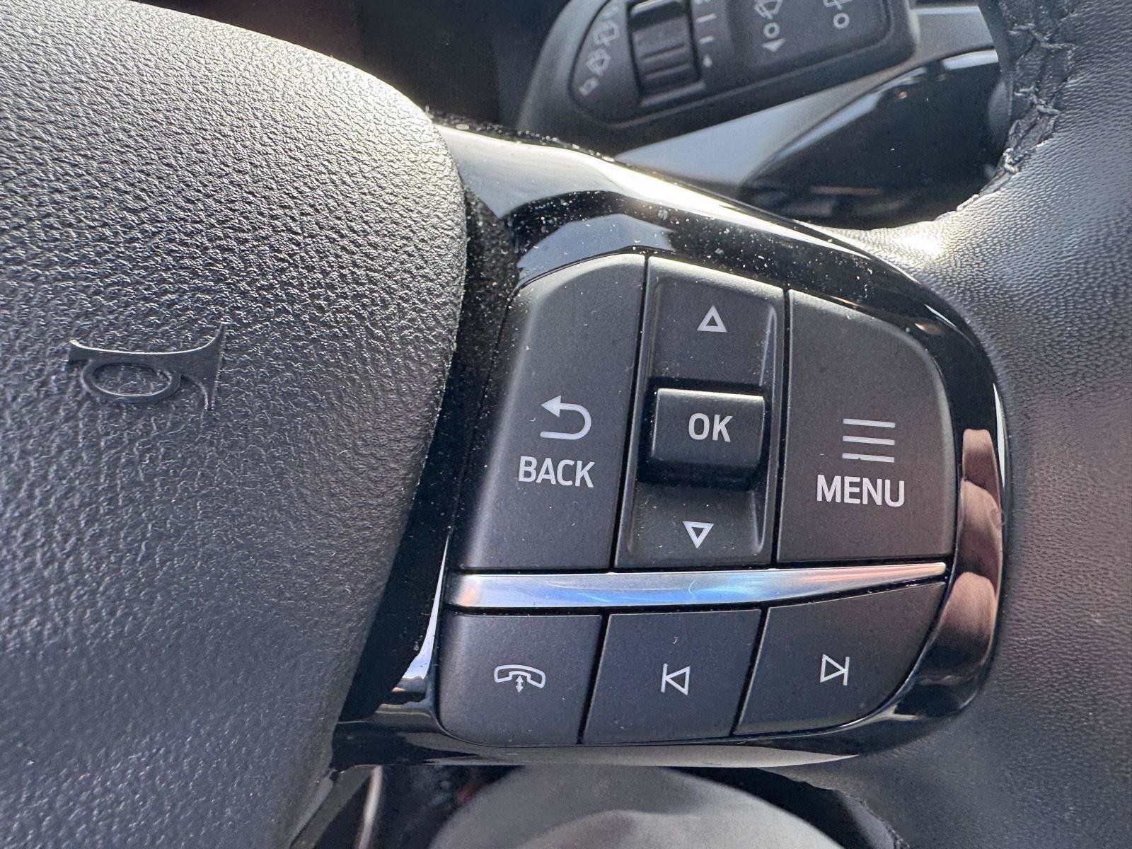 Used 2023 Ford Escape Active AWD/4WD image 16