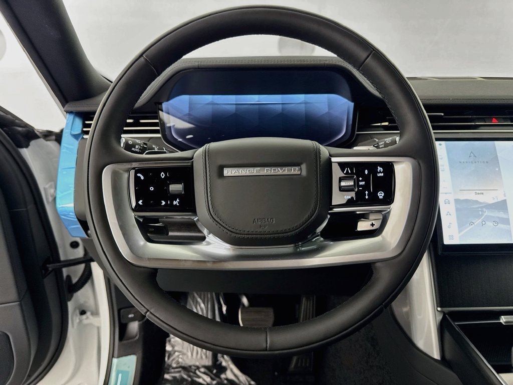 New 2027 Land Rover Range Rover Long Wheelbase SE AWD/4WD image 11