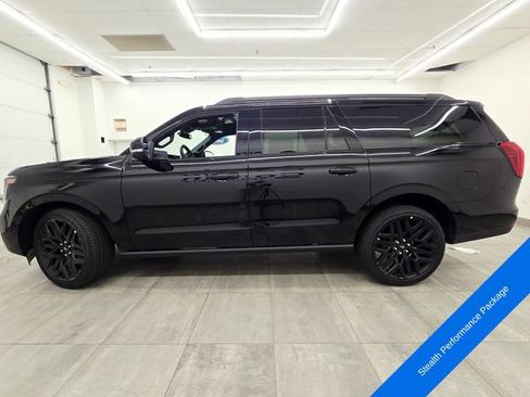 New 2026 Ford Expedition Max Platinum AWD/4WD image 2