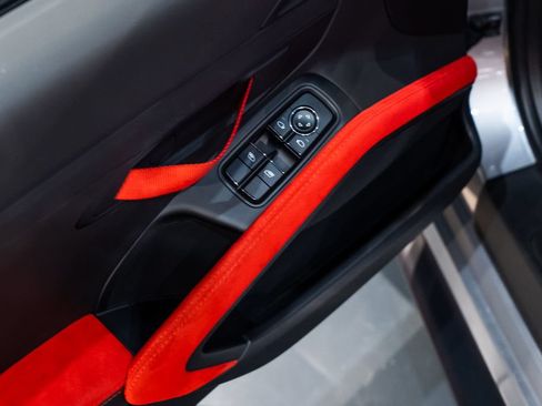 Used 2018 Porsche 911 GT2 RS RWD image 24