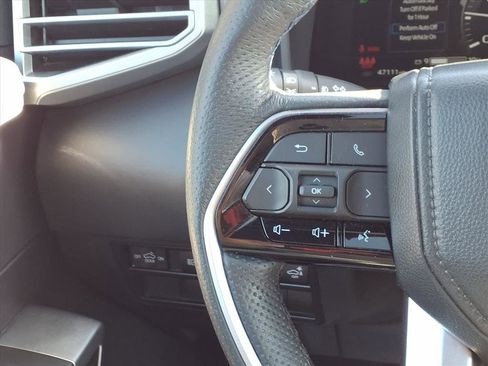 Used 2023 Toyota Tundra Platinum image 18