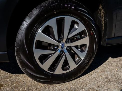 Certified 2025 Subaru Outback Premium image 14