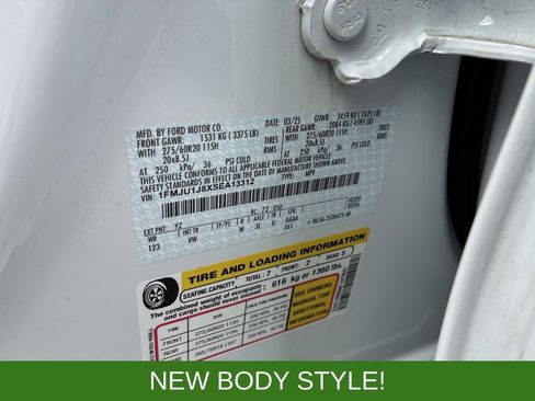 Used 2025 Ford Expedition Active image 25