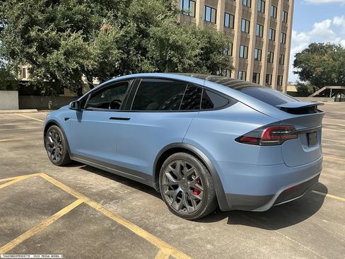 Used 2026 Tesla Model X Plaid AWD/4WD image 3