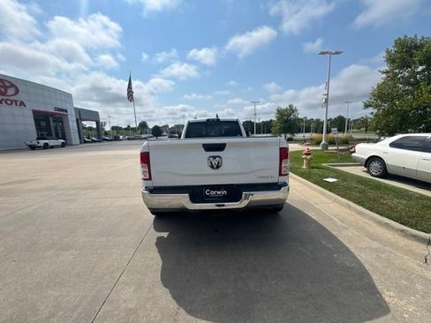 Used 2024 RAM 3500 Tradesman w/ Chrome Appearance Group AWD/4WD image 5