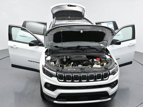 Used 2023 Jeep Compass Limited AWD/4WD image 42