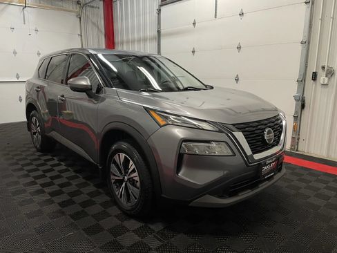Used 2021 Nissan Rogue SV AWD/4WD image 5