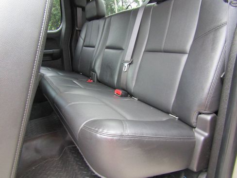 Used 2012 Chevrolet Silverado 2500 LTZ w/ LTZ Plus Package AWD/4WD image 16