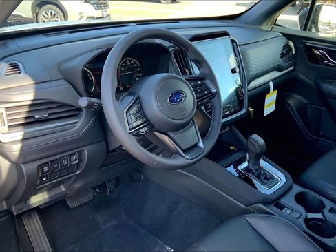 New 2025 Subaru Forester Limited image 10
