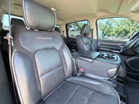 Used 2020 RAM 1500 Laramie AWD/4WD image 27