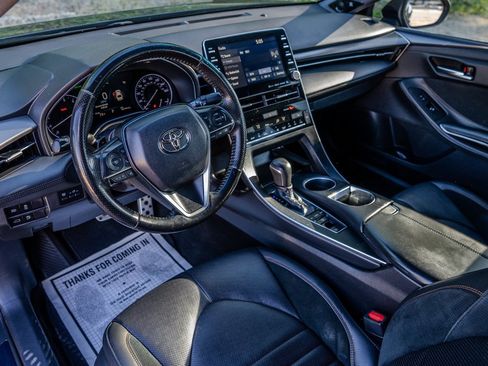 Used 2019 Toyota Avalon XSE FWD image 14