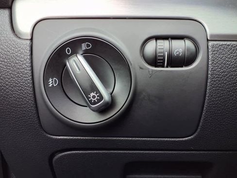 Used 2013 Volkswagen GTI Autobahn image 16