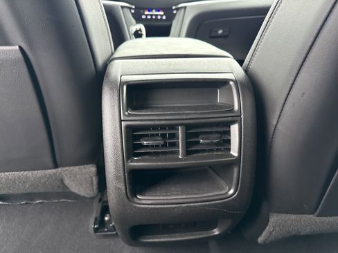 Used 2023 Cadillac XT5 Premium Luxury image 27