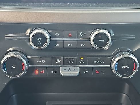 New 2025 Ford F150 XLT w/ Equipment Group 303A High image 20