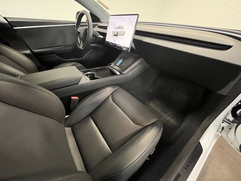 Used 2025 Tesla Model 3 Long Range image 10