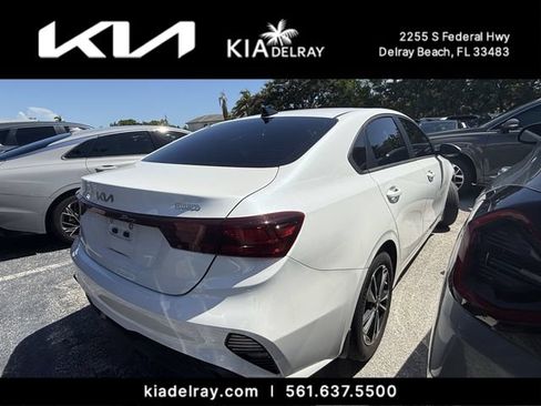 Certified 2023 Kia Forte LXS w/ LXS Technology Package FWD image 2