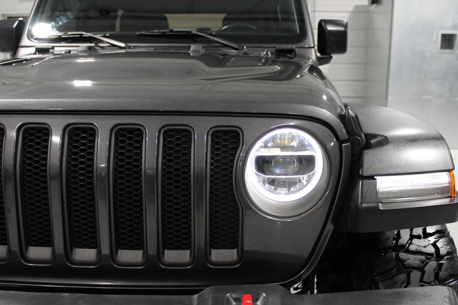 Used 2022 Jeep Wrangler Unlimited Rubicon w/ LED Lighting Group AWD/4WD image 20