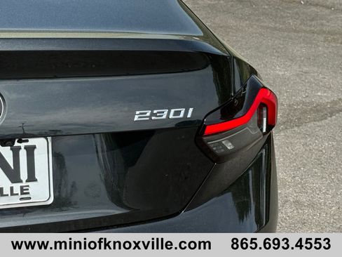Used 2024 BMW 230i Coupe w/ Premium Package RWD image 10