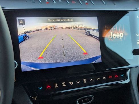 New 2026 Jeep Grand Cherokee L Limited w/ Limited Altitude Package AWD/4WD image 14