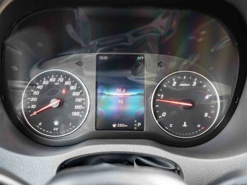 Used 2025 Mercedes-Benz Sprinter 2500 image 16