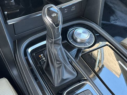 Used 2023 INFINITI QX80 Premium Select w/ Cargo Package image 20