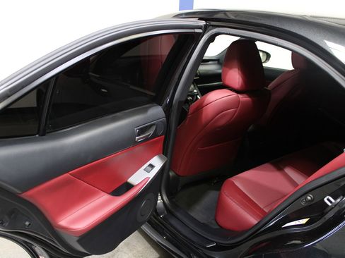 Used 2017 Lexus IS 350 F Sport w/ F Sport Package RWD image 14
