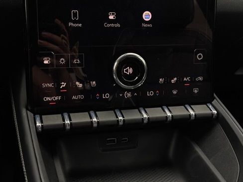 New 2026 GMC Terrain Denali w/ LPO, Floor Liner Package image 28