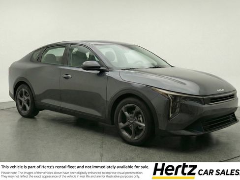Used 2025 Kia K4 FWD image 1