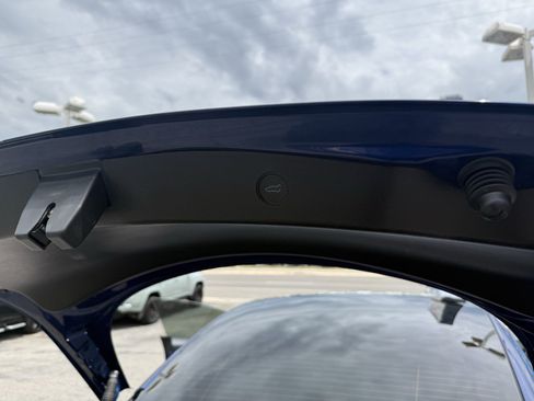 Used 2022 Tesla Model 3 Long Range AWD/4WD image 16