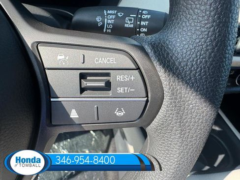 New 2026 Honda HR-V LX image 11