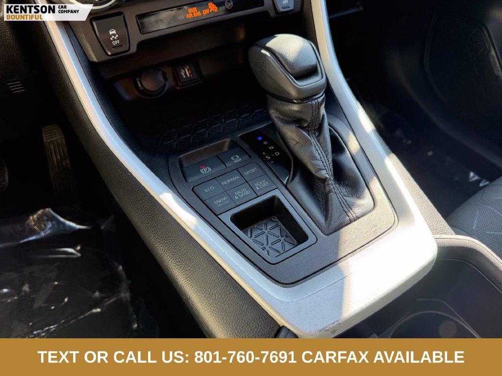Used 2023 Toyota RAV4 XLE AWD/4WD image 21