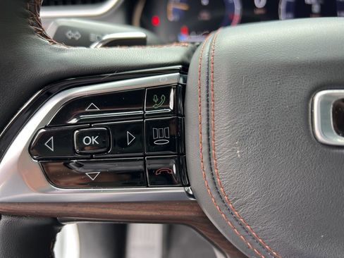 Certified 2022 Jeep Grand Cherokee Summit w/ MOPAR Finishing Package image 15