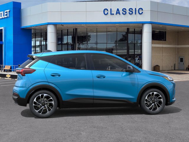 New 2027 Chevrolet Bolt LT w/ Super Cruise Package FWD image 5