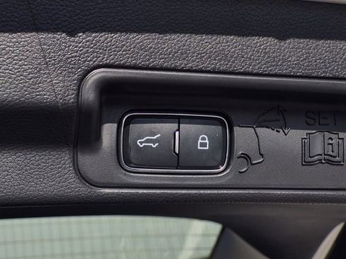 New 2026 Ford Explorer Active w/ Active Comfort Package image 11