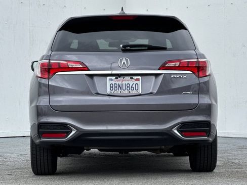 Used 2018 Acura RDX w/ Technology Package AWD/4WD image 4