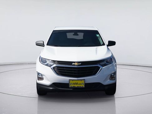 Used 2019 Chevrolet Equinox LS FWD image 3