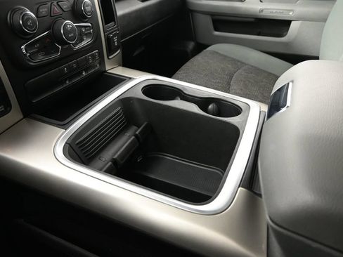 Used 2018 RAM 1500 Big Horn AWD/4WD image 31