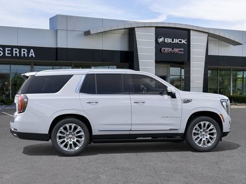 New 2026 GMC Yukon Denali w/ Denali Reserve Package AWD/4WD image 5