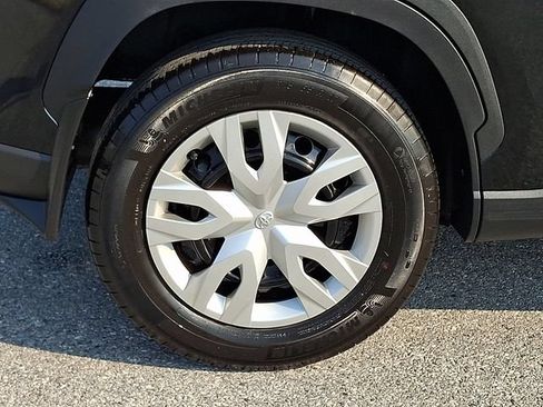 Certified 2026 Toyota Corolla Cross L FWD image 10