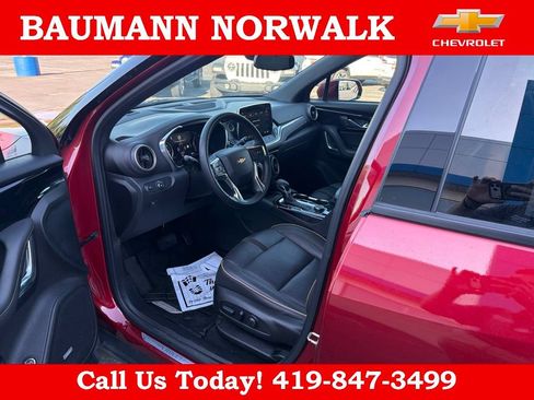 Used 2023 Chevrolet Blazer Premier AWD/4WD image 13